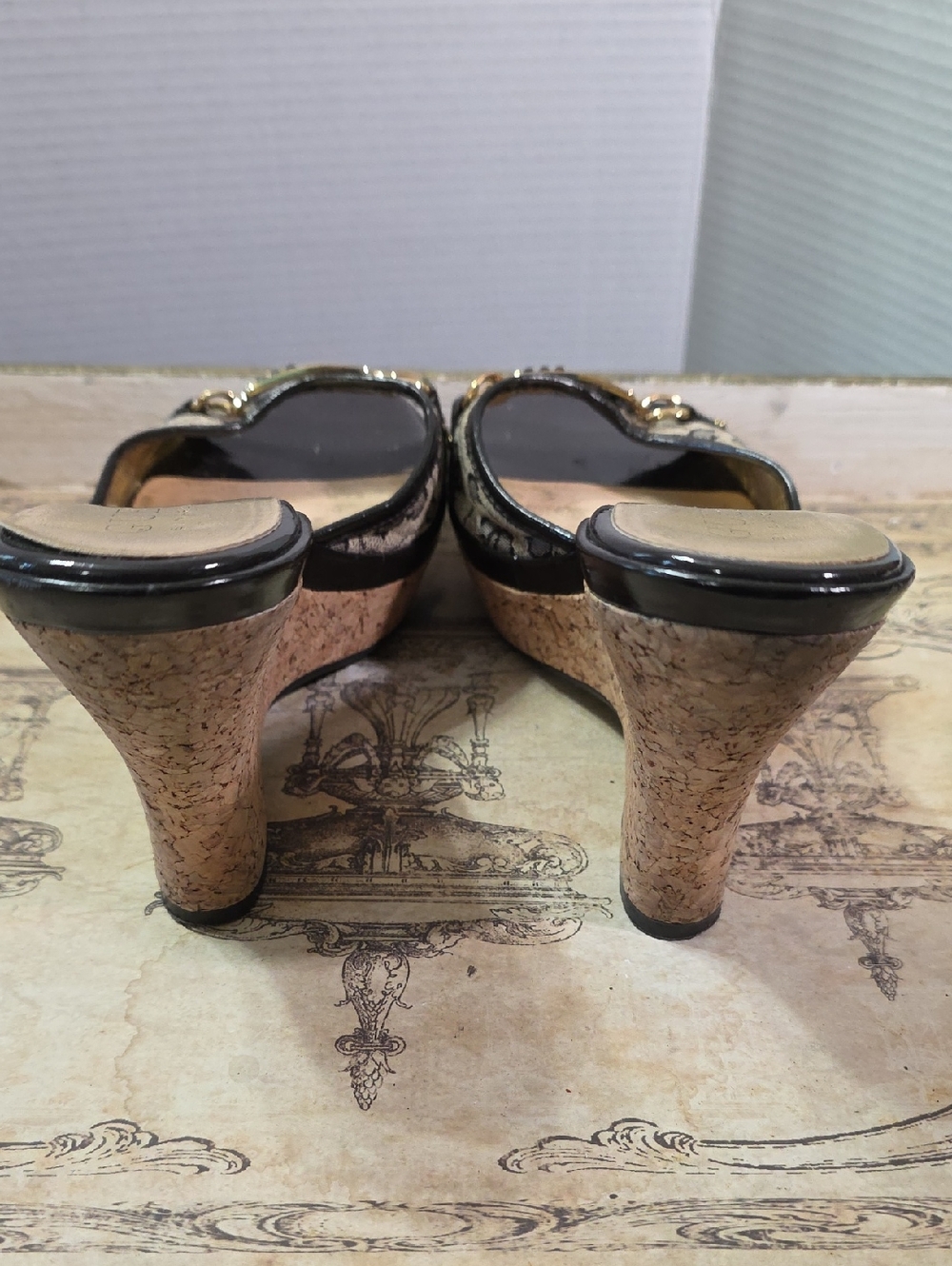 GUESS Brown Signature Pattern Cork Wedge Sandals with Gold Accent 8 - Picture 5 of 7